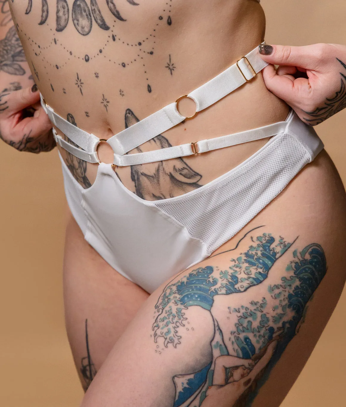 Harley Shorts - Matte White